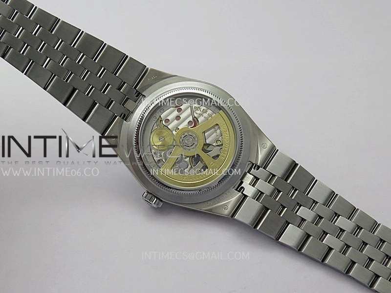 Land Dweller 127286 Diamond Bezel Gain Weight SS B Factory Ice Blue Dial T Diamond Marker On SS Bracelet A7135