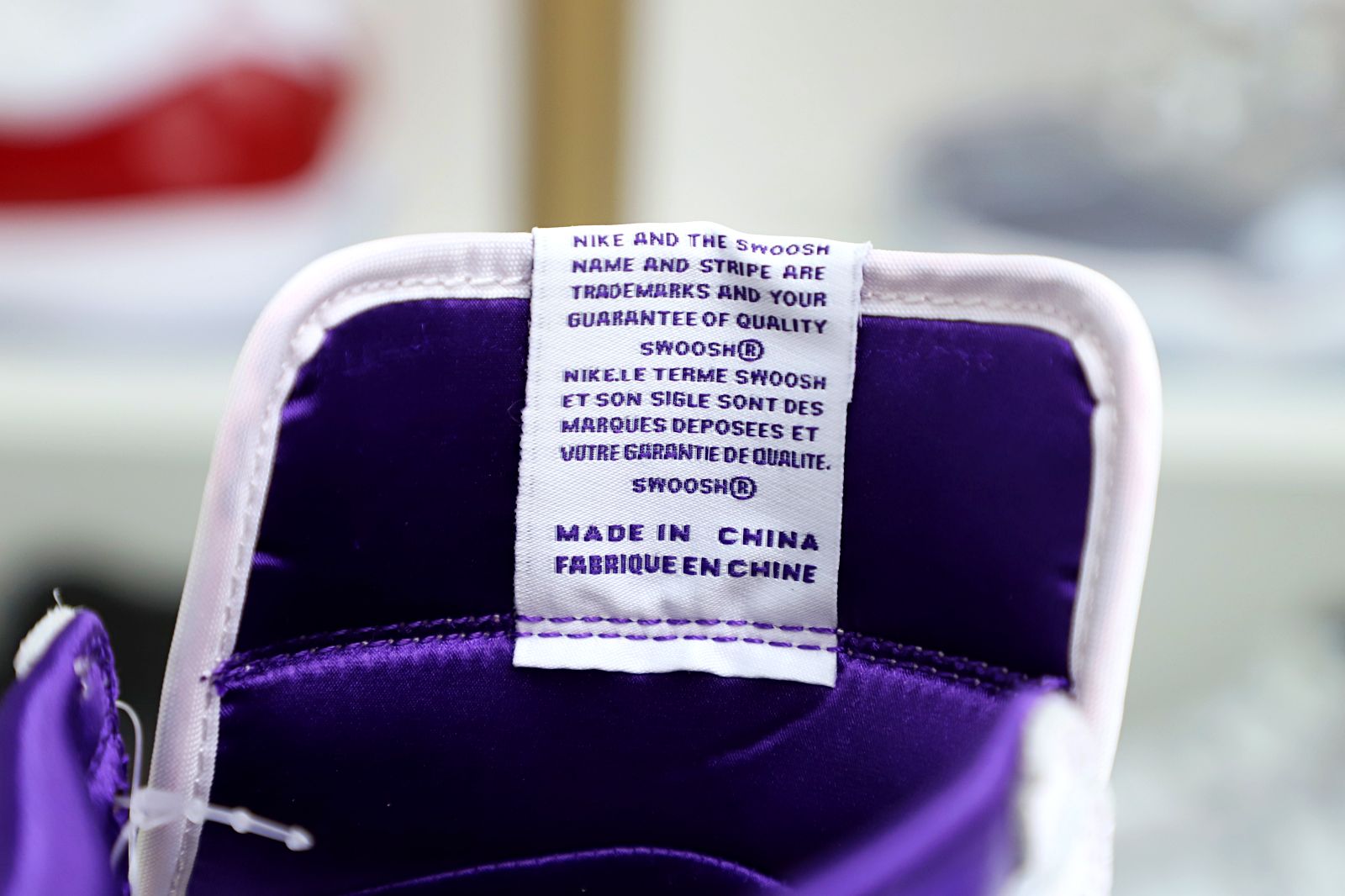 Kimi kick Air Jordan 1 High OG Court Purple