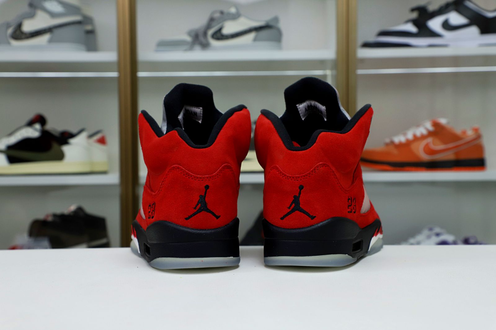 Kimi kick AIR JORDAN 5 RETRO RAGING BULL RED SUEDE