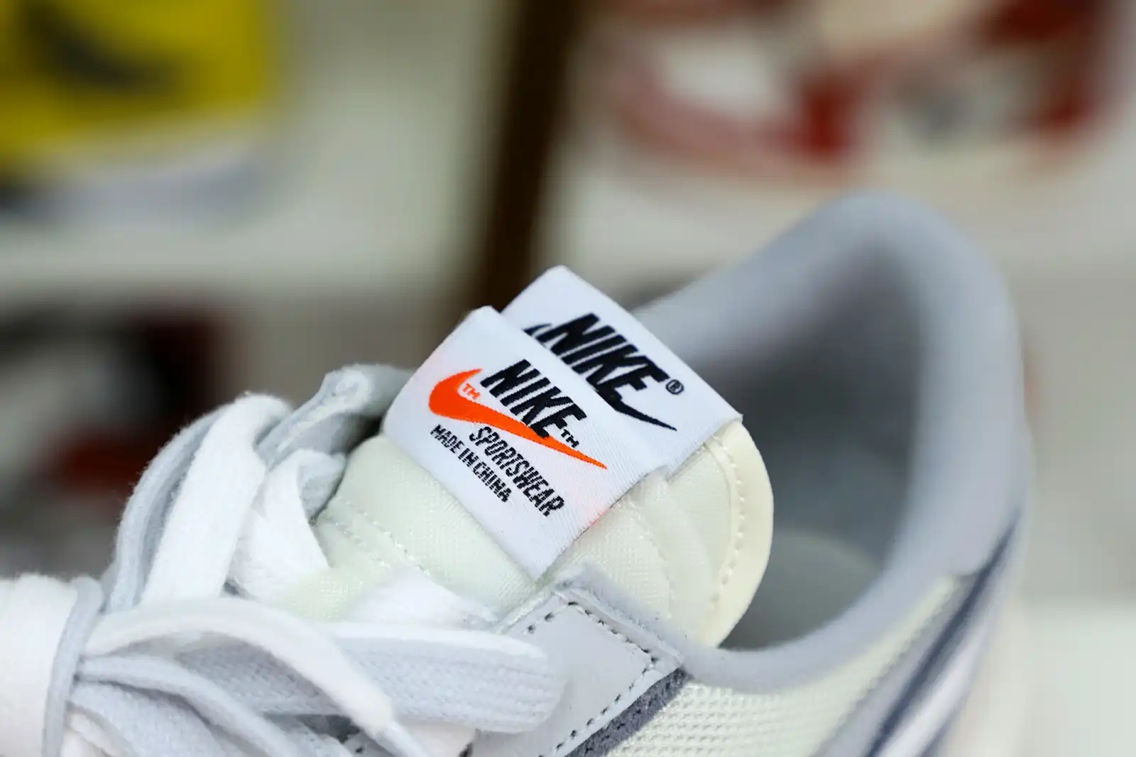 Kimikick SACAI X LDWAFFLE 'SUMMIT WHITE'