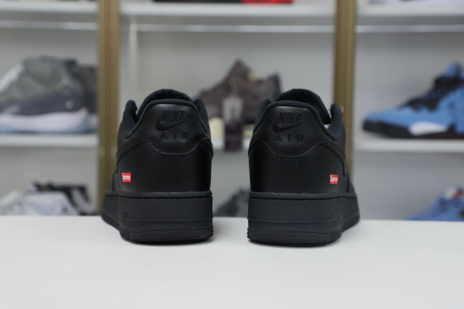 Kimi kick Supreme Nike Air Force 1 Low 