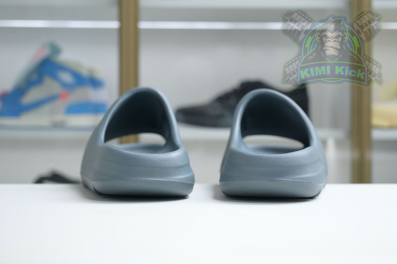 Kimi kick adidas originals Yeezy Slide 