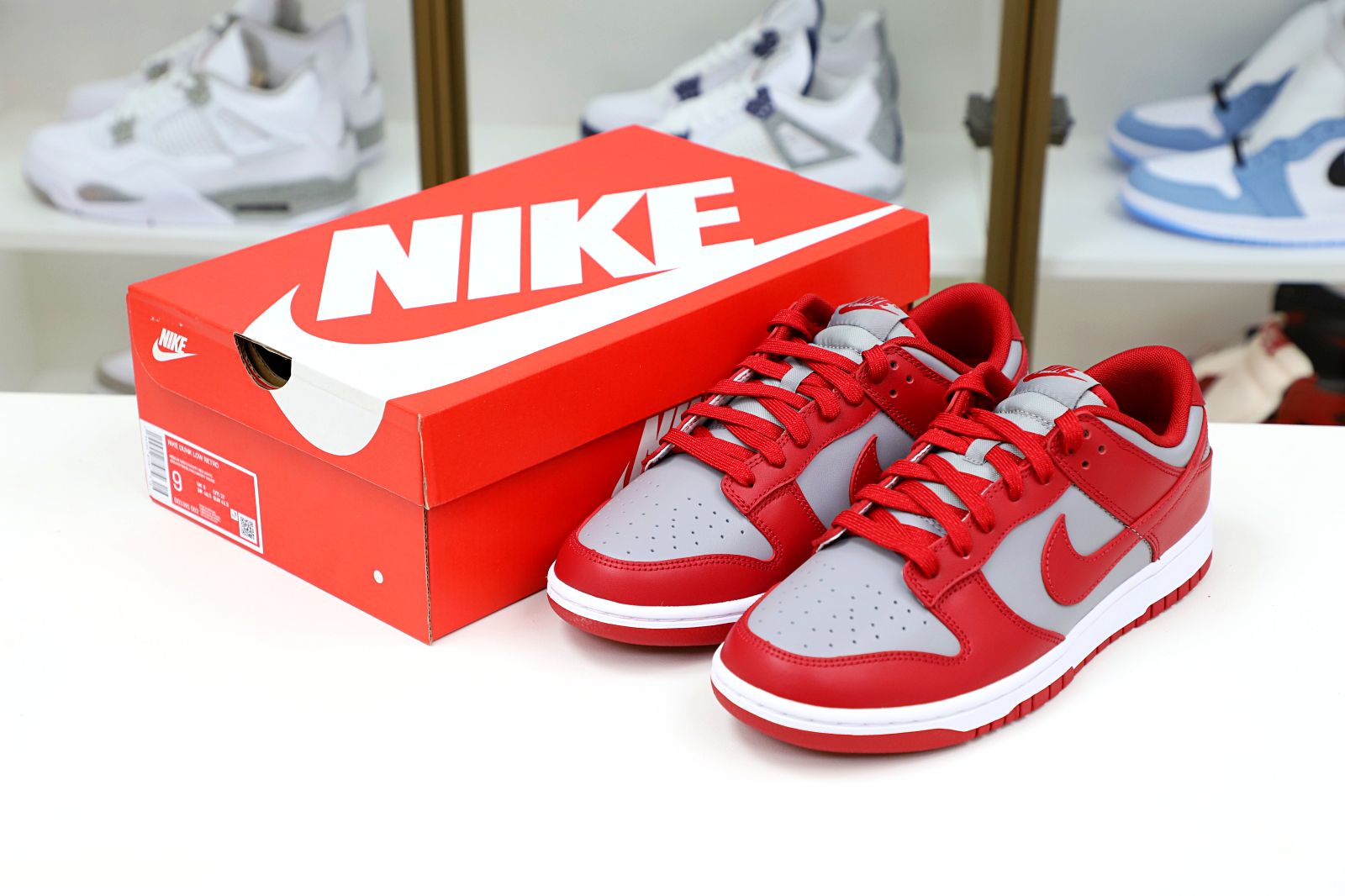 Kimi kick NIKE SB DUNK LOW MEDIUM GREY