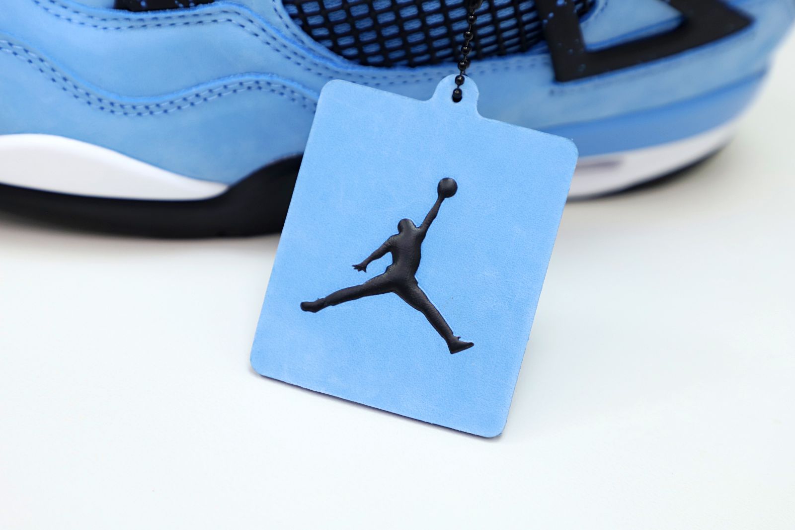 Kimi kick TRAVIS SCOTT X AIR JORDAN 4 RETRO 'CACTUS JACK' FRIENDS &amp; FAMILY