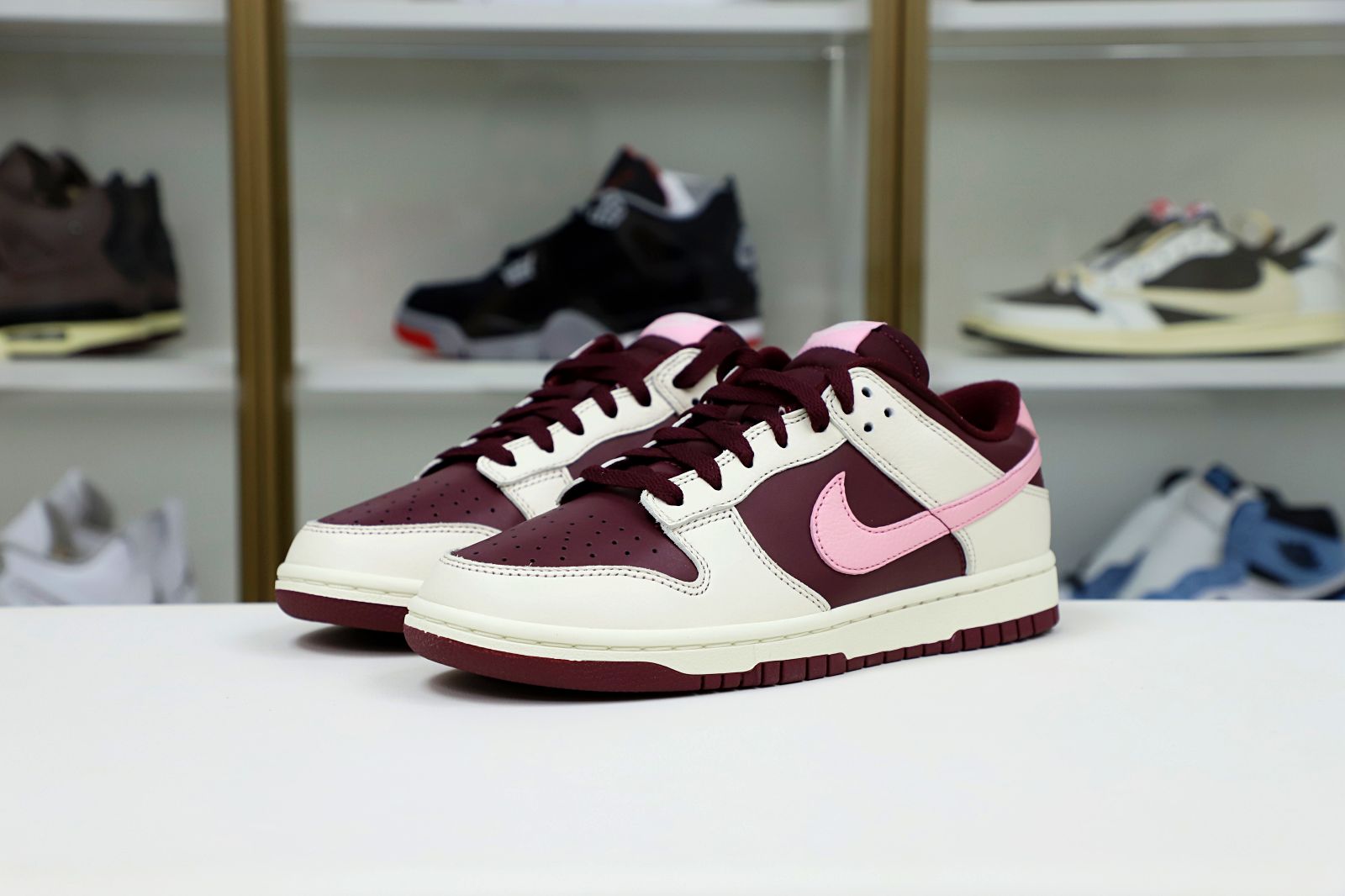 Kimi kick NIKE DUNK LOW VALENTINE DAY