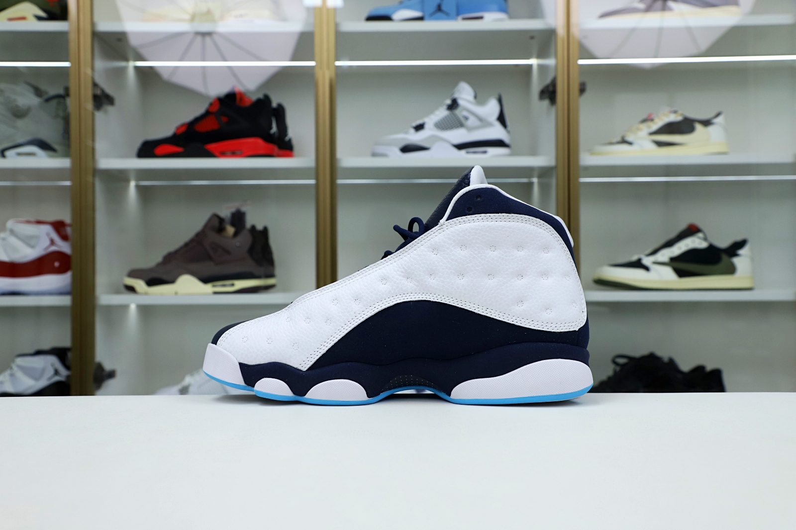 Kimi kick AIR JORDAN 13 RETRO WHITE OBSIDIAN POWDER BLUE 414571-144