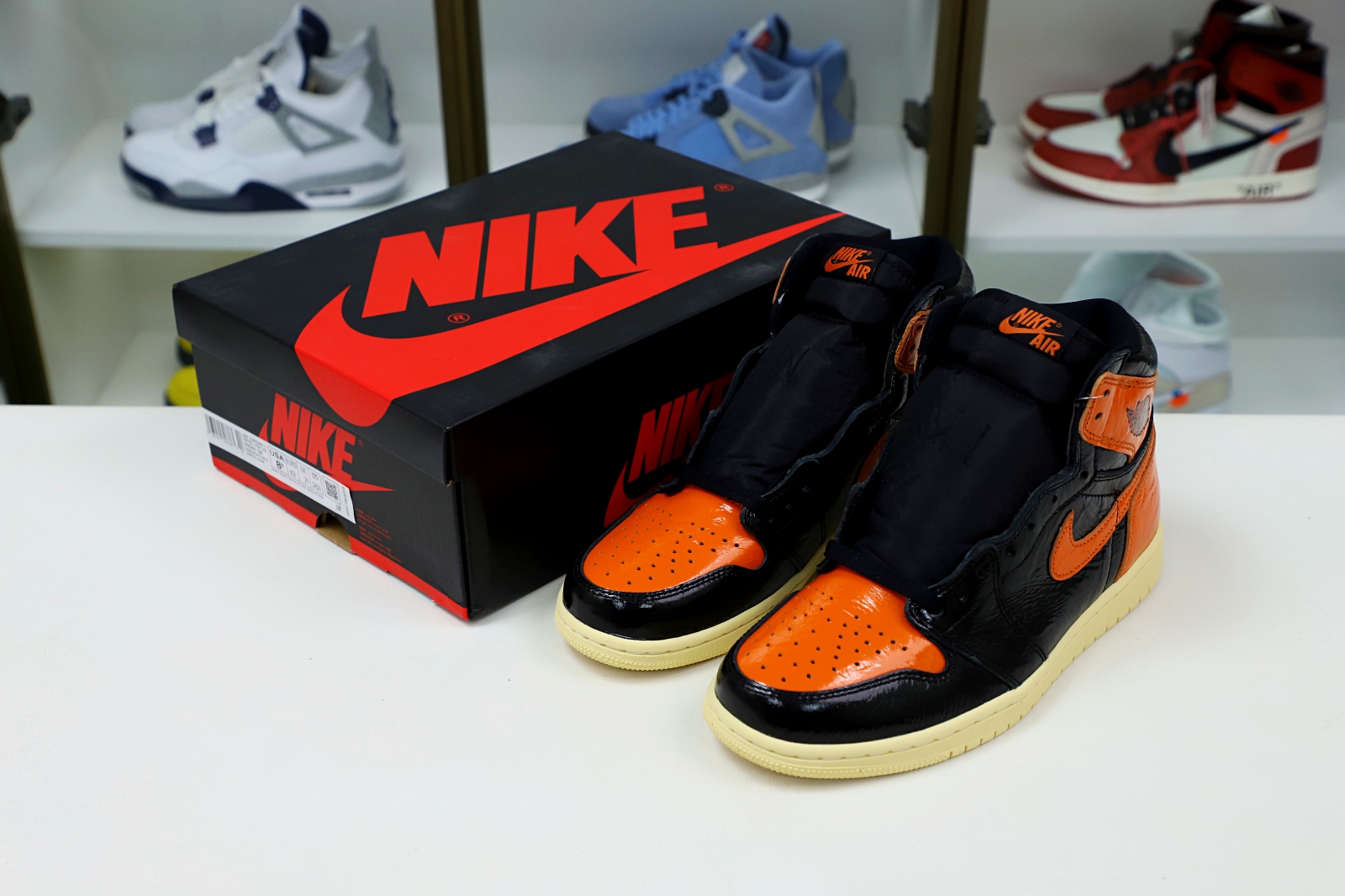 Kimi kick AIR JORDAN 1 RETRO HIGH OG 'SHATTERED BACKBOARD 3.0'