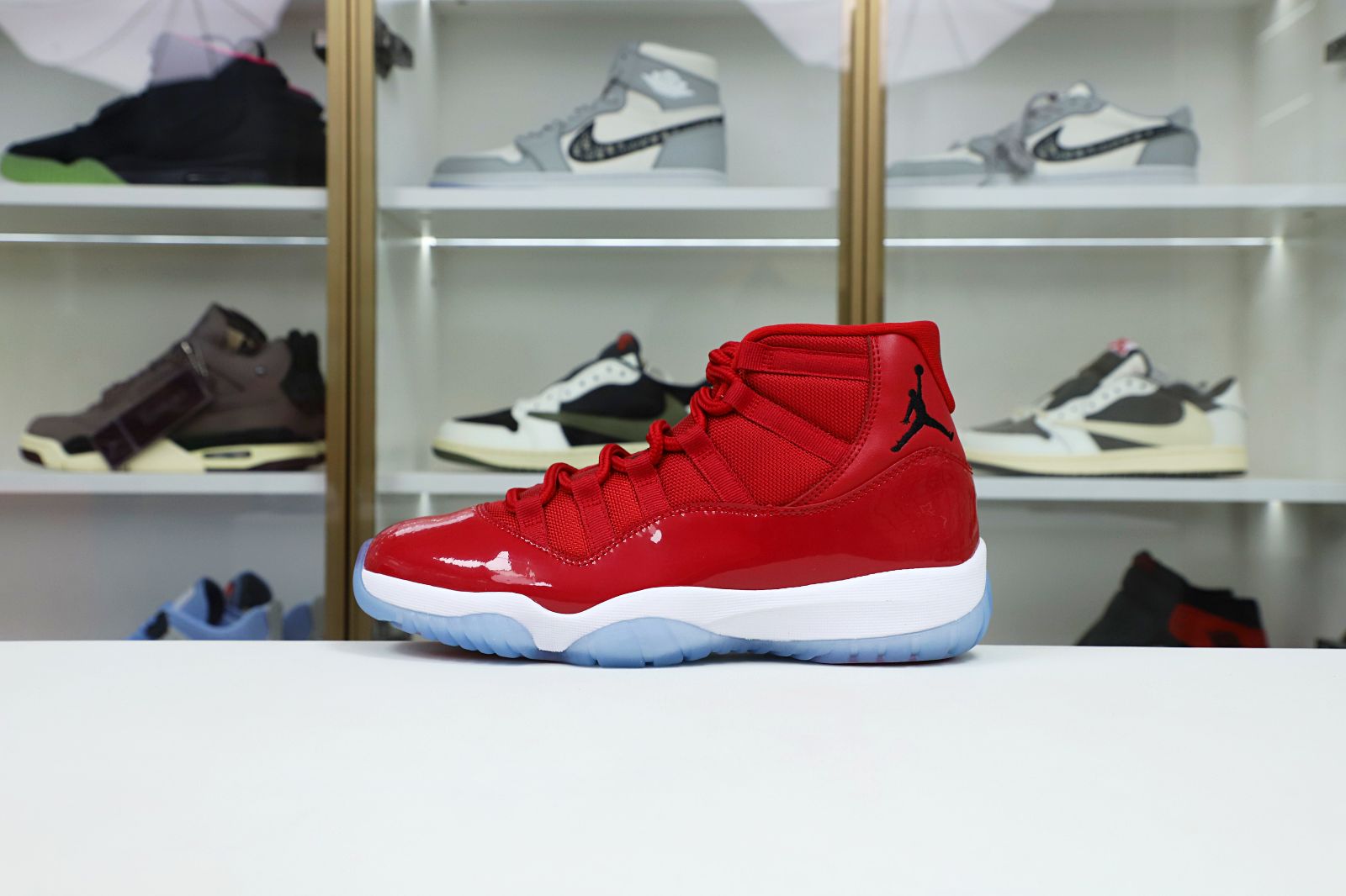 Kimi kick JORDAN 11 RETRO WIN LIKE 96 378037-623