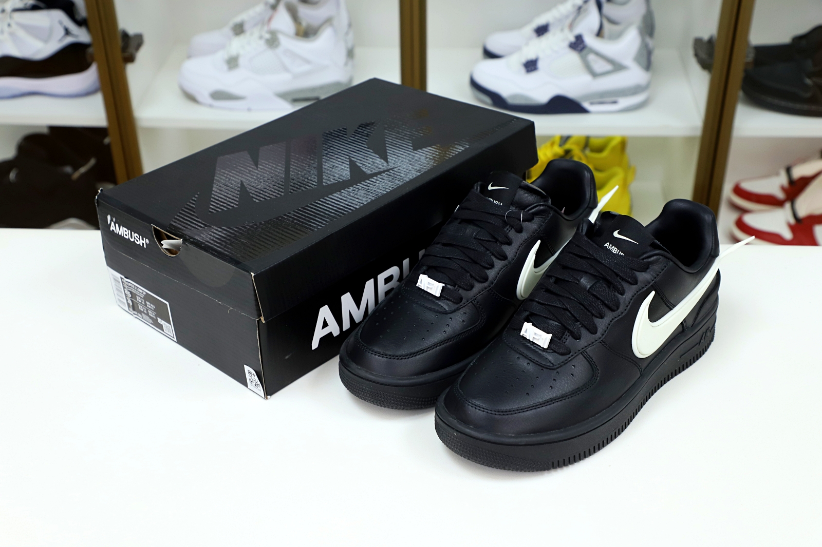 Kimi kick AMBUSH x Nike Air Force 1 Low