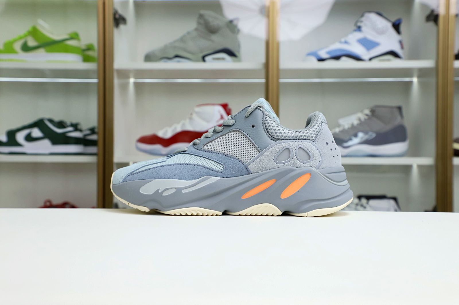 Kimikick YEEZY BOOST 700 'INERTIA'