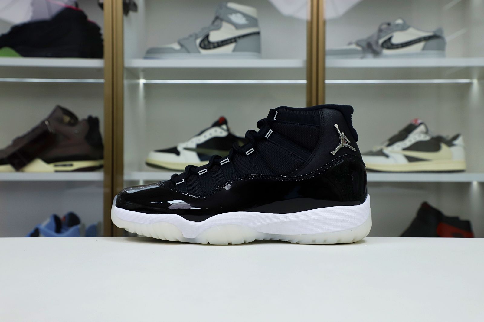 Kimi kick AIR JORDAN 11 RETRO 'JUBILEE   25TH