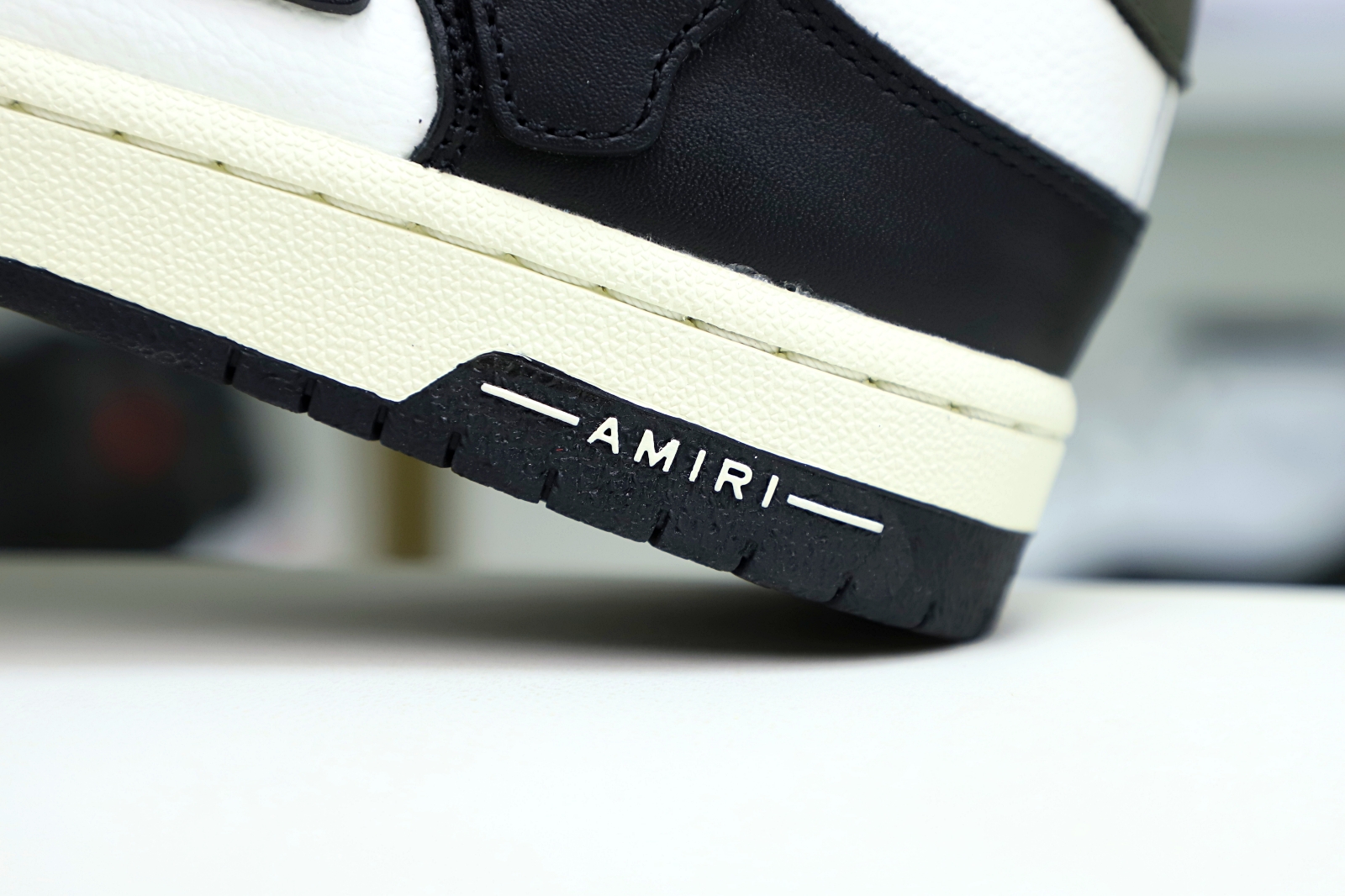 Kimi kick AMIRI LEATHER SKEL