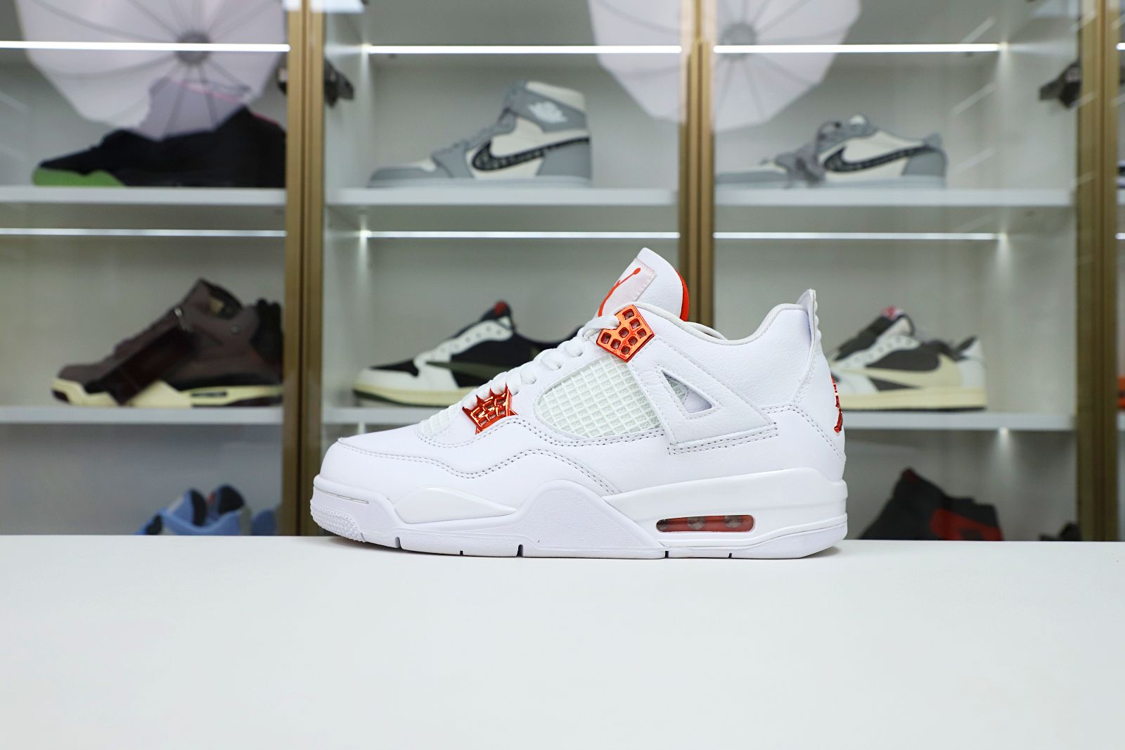 Kimi kick Jordan Air Jordan 4 retro“orange metallic