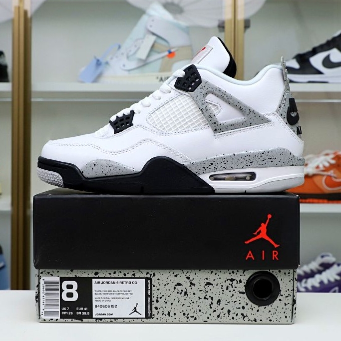 Kimi kick Air Jordan 4 Retro White Cement