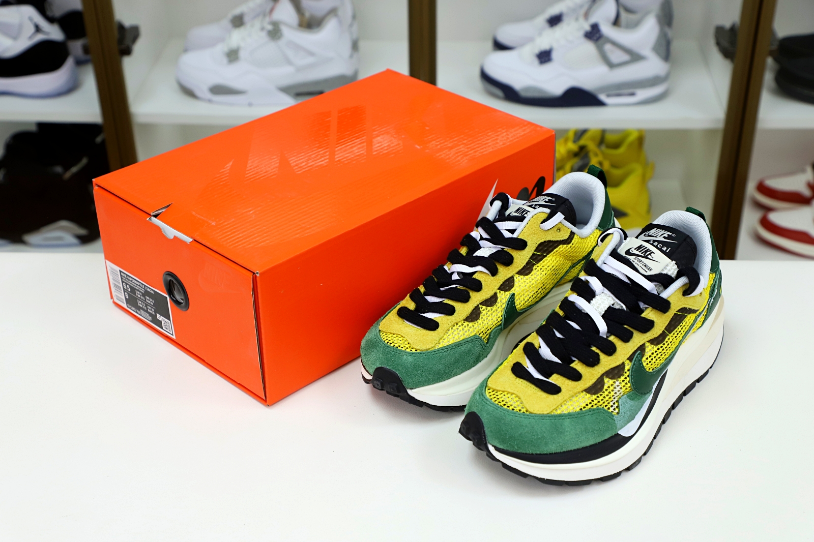 Kimi kick SACAI X VAPORWAFFLE 'TOUR YELLOW'