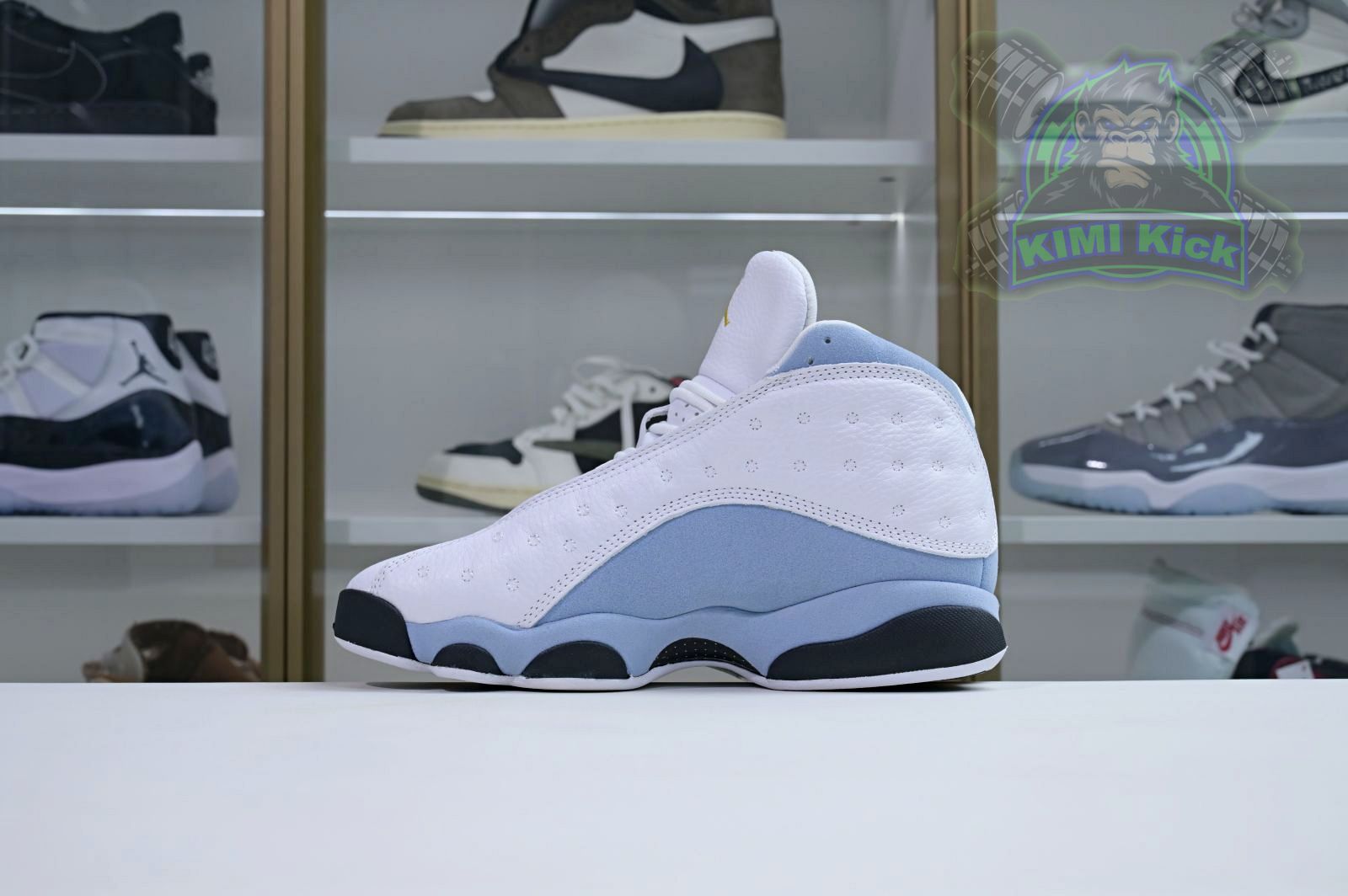 Kimi kick Air Jordan 13“Blue Grey”