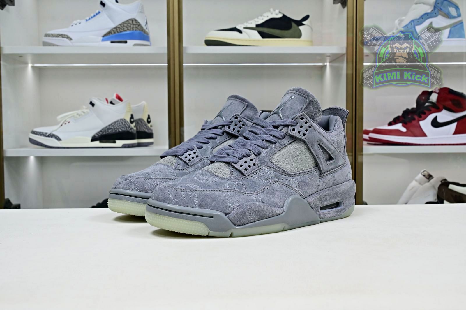 Kimi kick Jordan Air Jordan 4 retro kaws