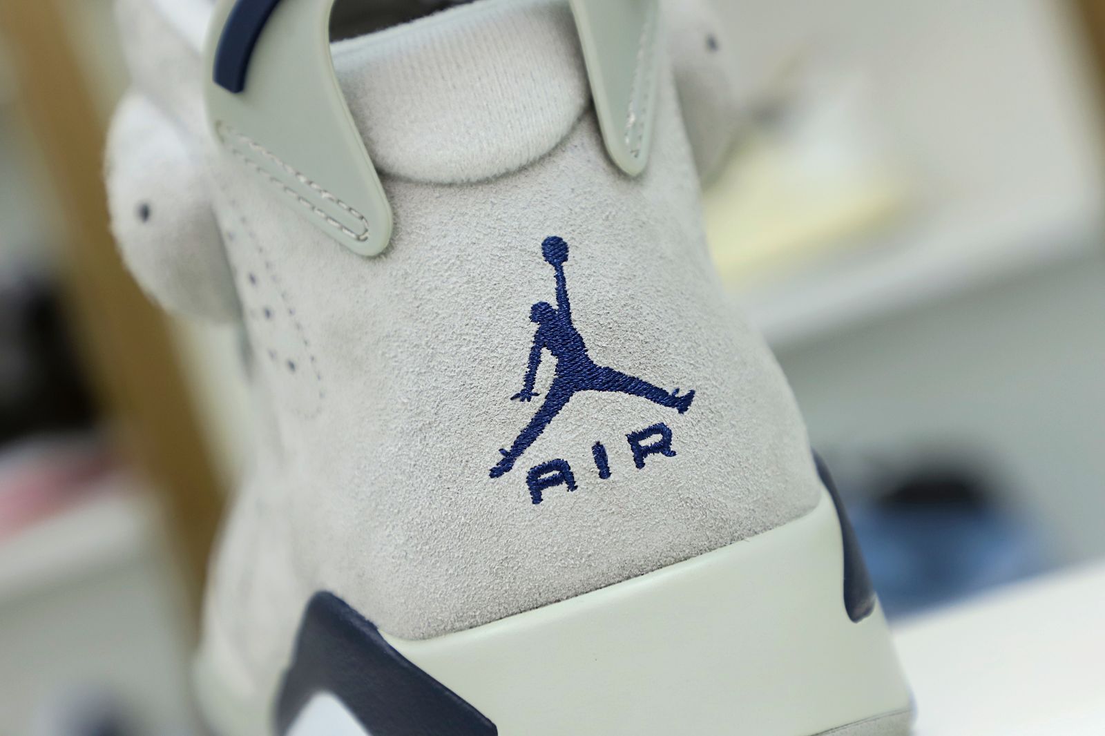 Kimi kick AIR JORDAN 6 “GEORGETOWN”