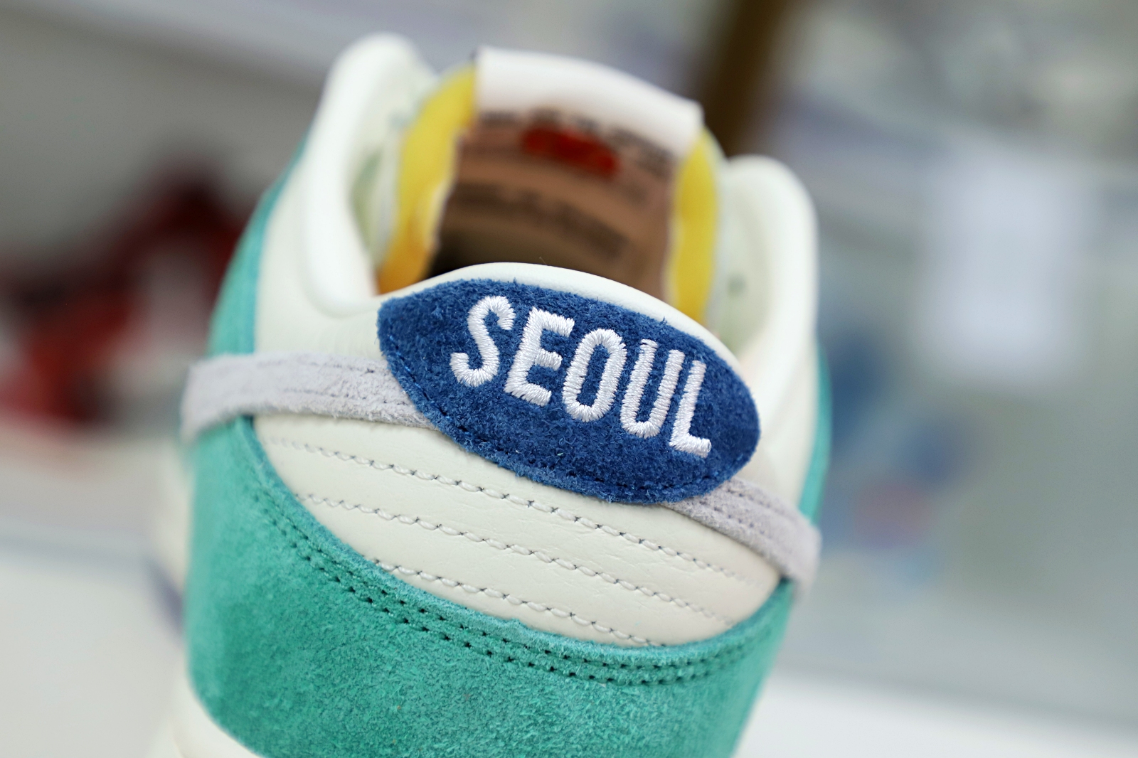 Kimi kick KASINA X DUNK LOW 'ROAD SIGN'