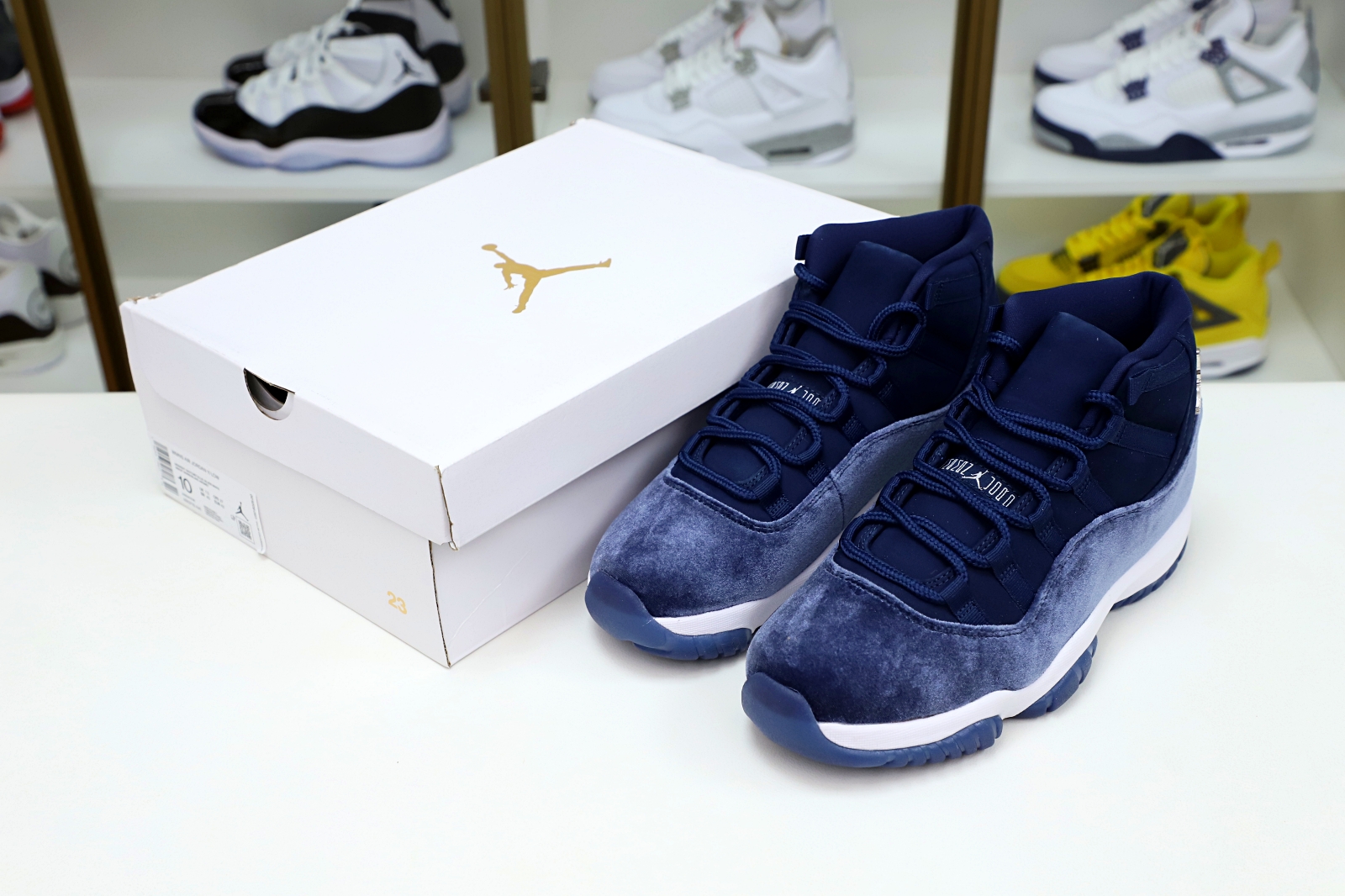 Kimi kick AIR JORDAN 11 RETRO MIDNIGHT NAVY