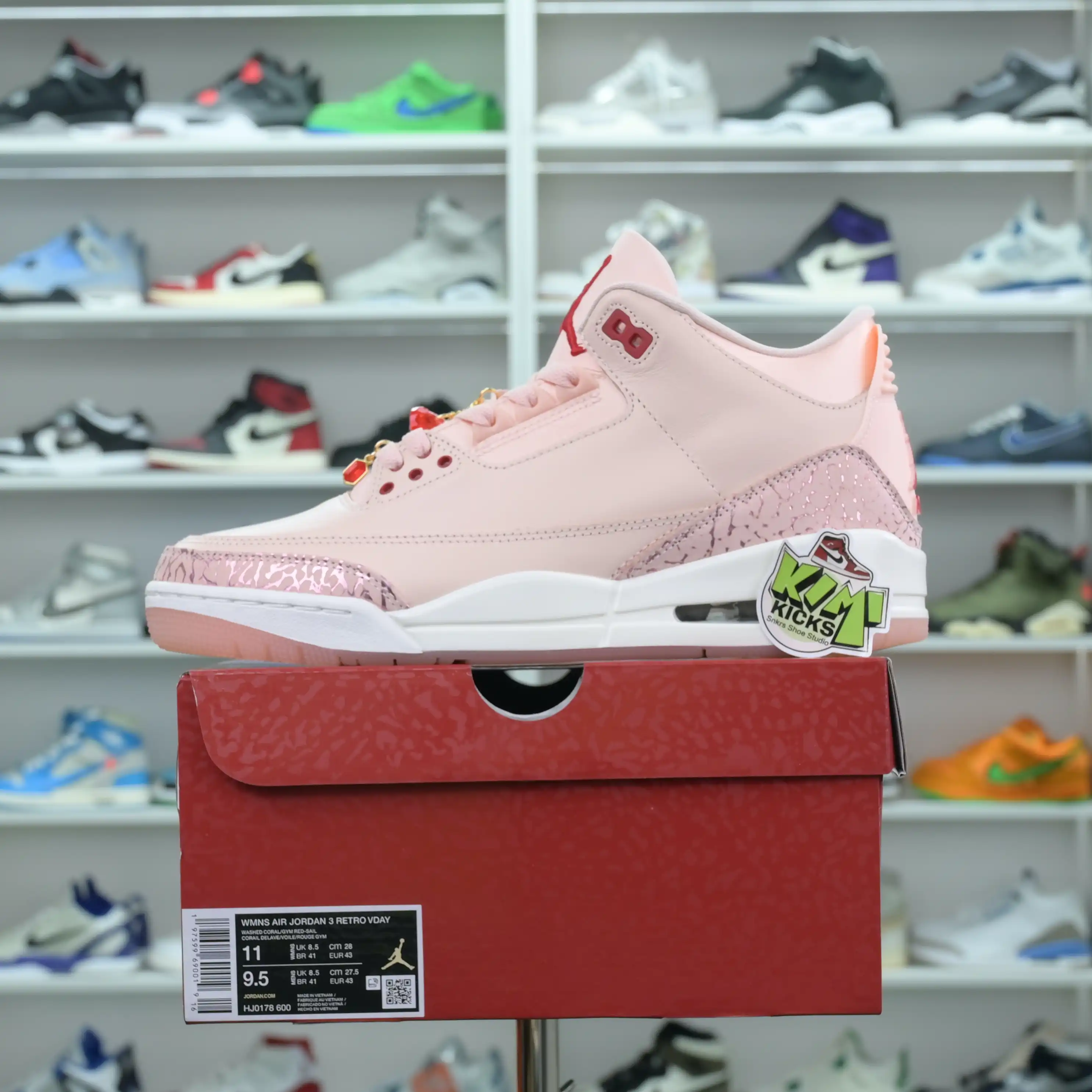 Kimikick Jordan Air Jordan 3 Valentine's Day