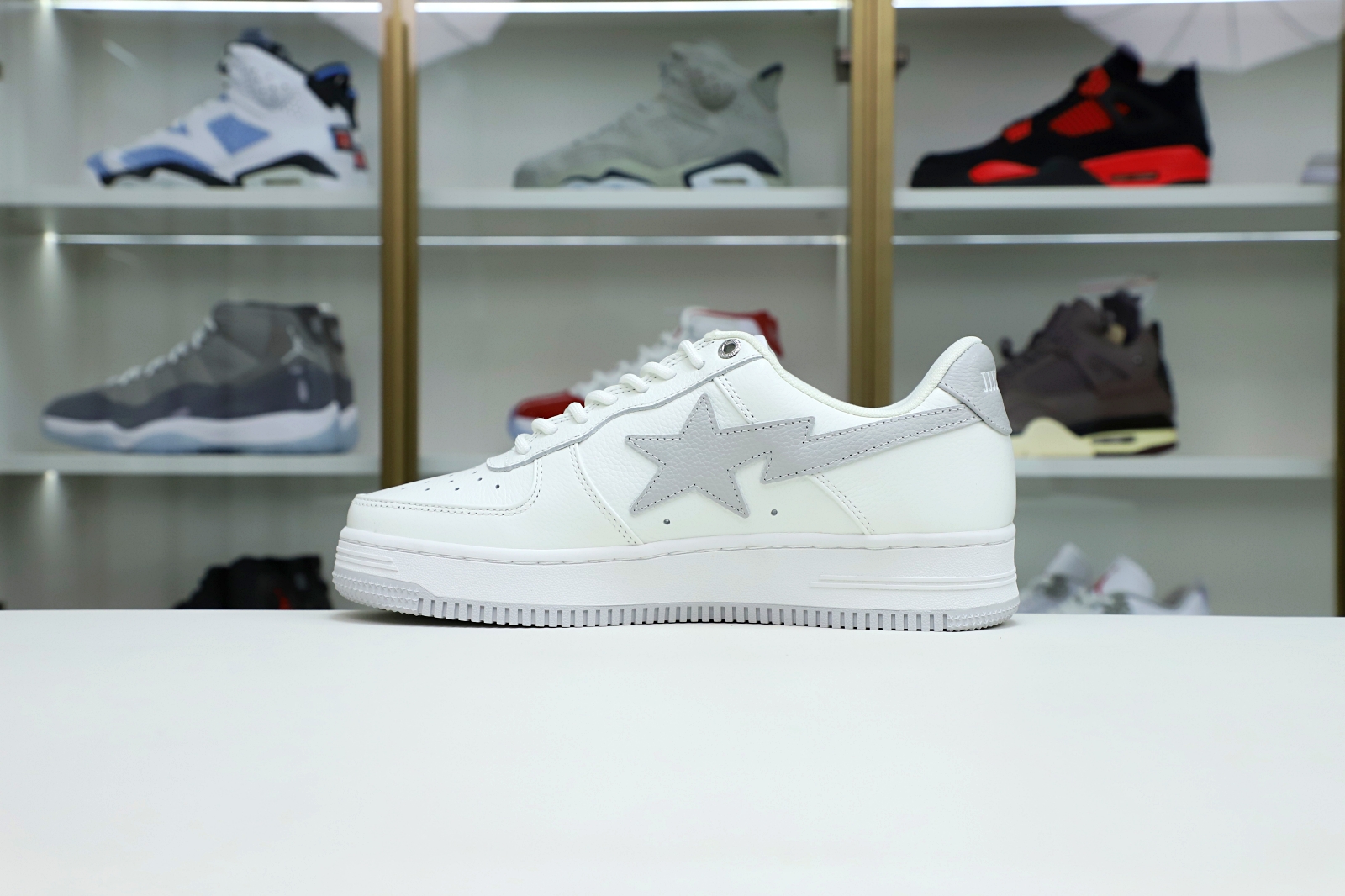 Kimi kick BAPESTA 'WHITE'