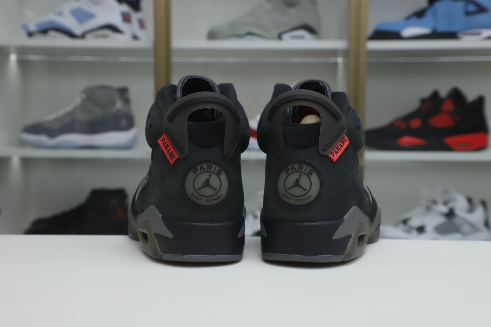 Kimi kick PARIS SAINT-GERMAIN X AIR JORDAN 6 RETRO 'IRON GREY'