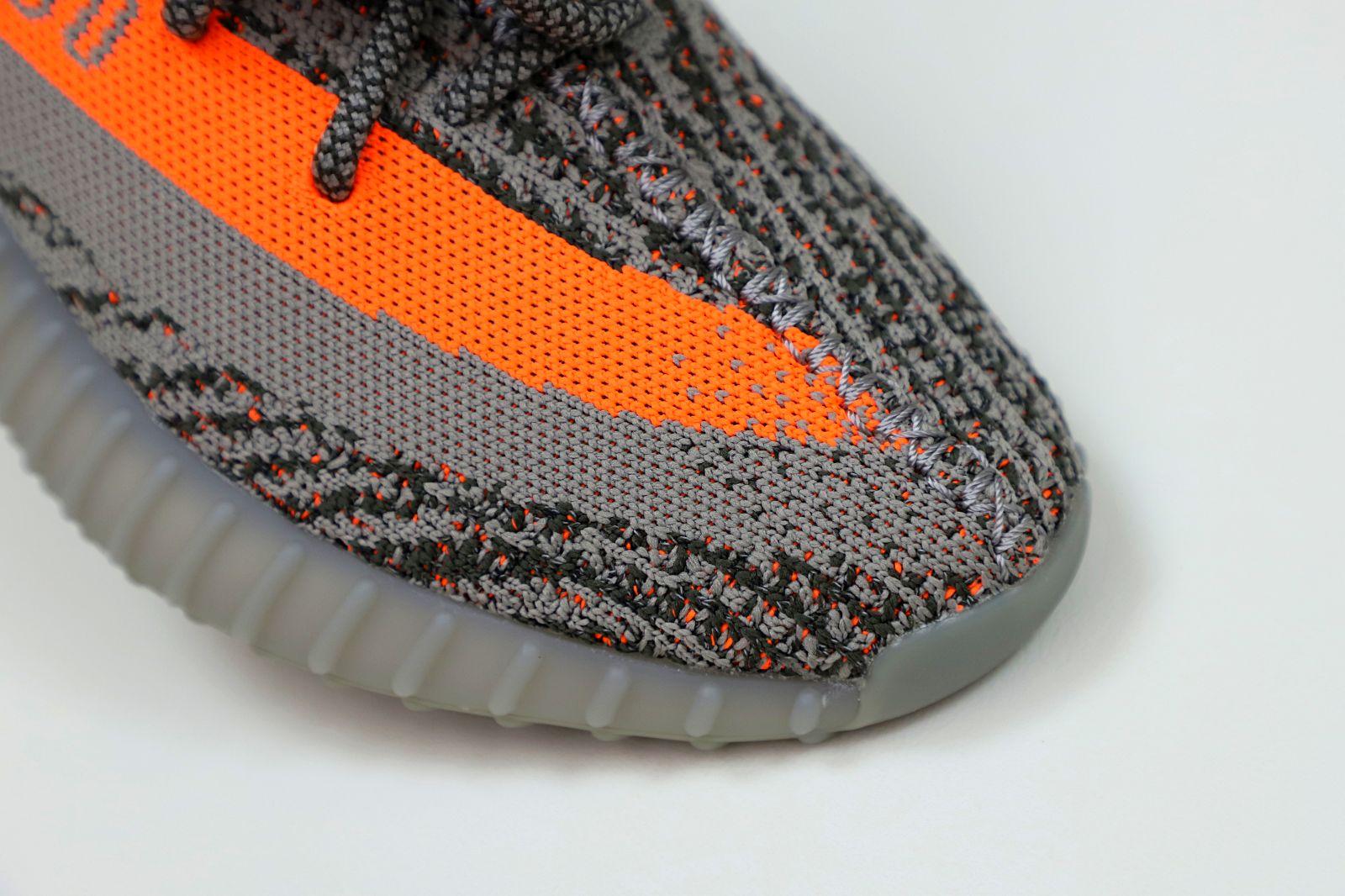 Kimi kick Yeezy boost 350 beluga reflectiv