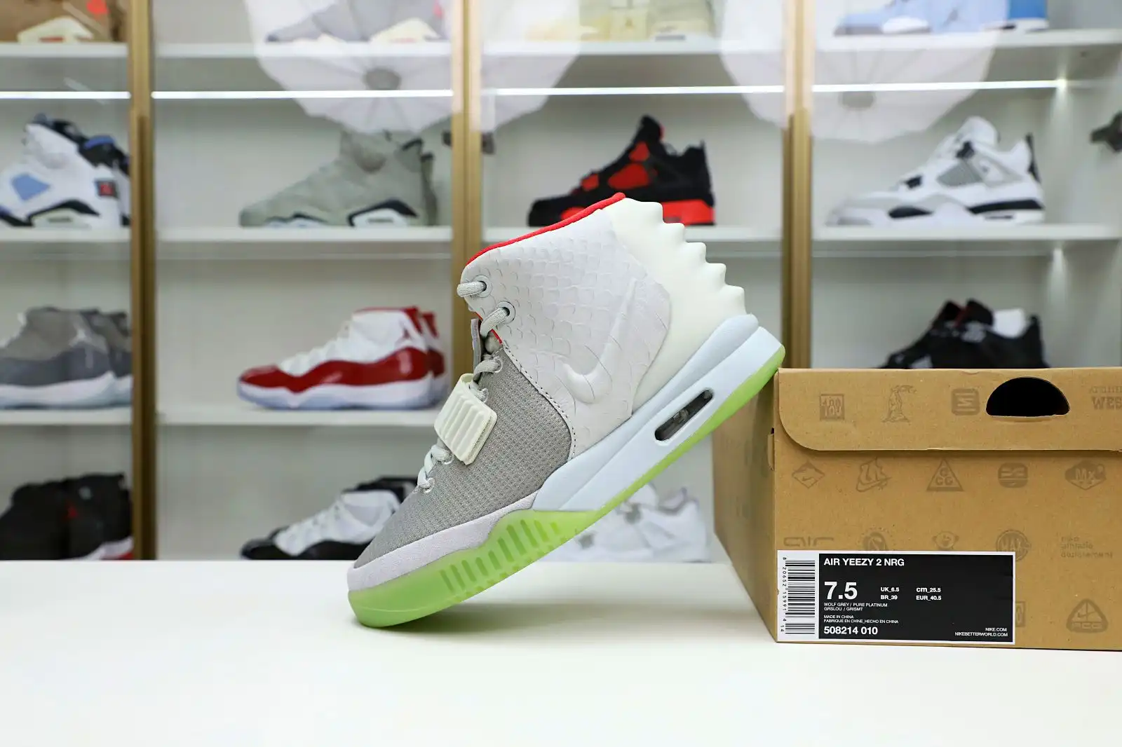 Kimikick Nike Air Yeezy 2 nrg kanye west