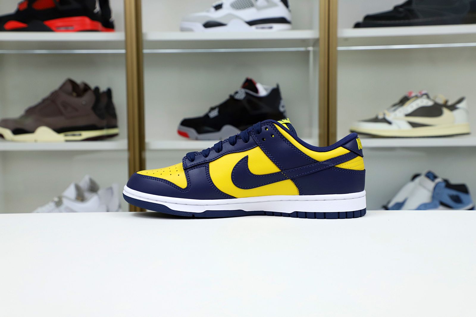 Kimi kick DUNK LOW 'MICHIGAN' 2021