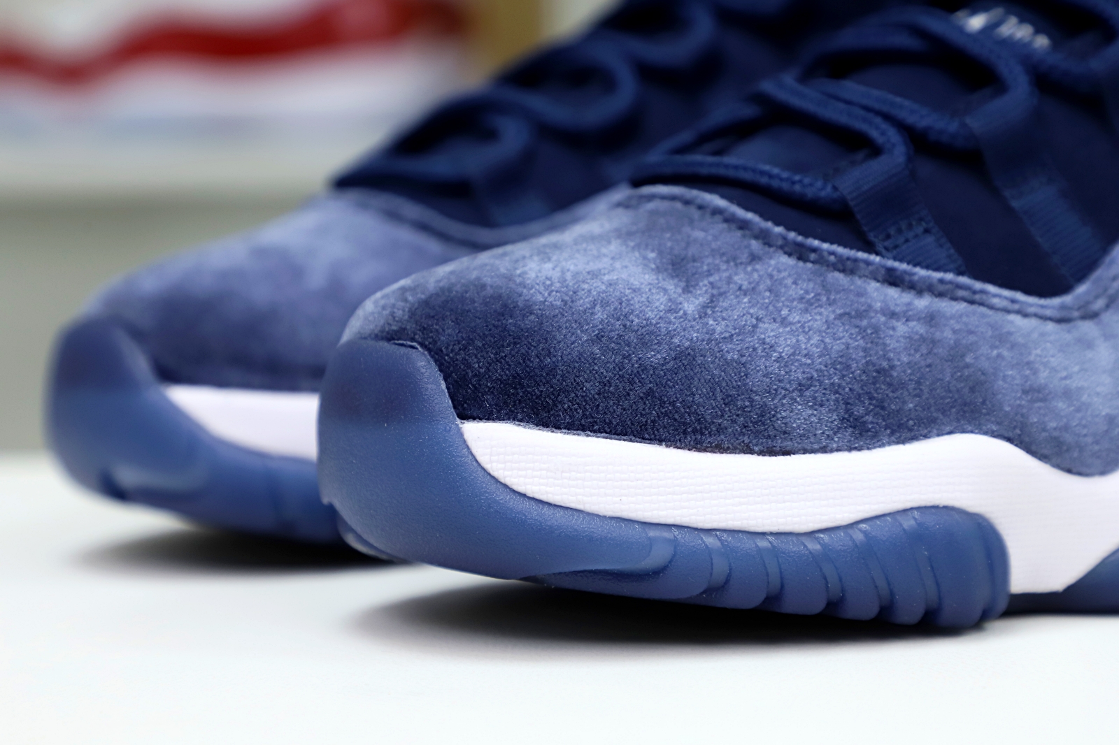 Kimi kick AIR JORDAN 11 RETRO MIDNIGHT NAVY