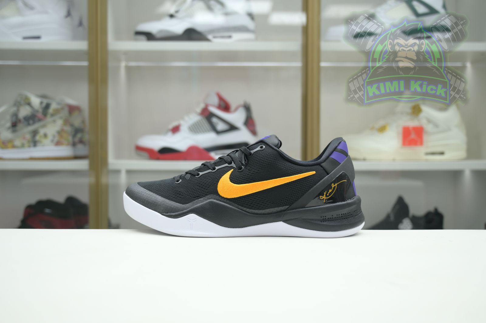 Kimi kick Nike Kobe 8 Protro