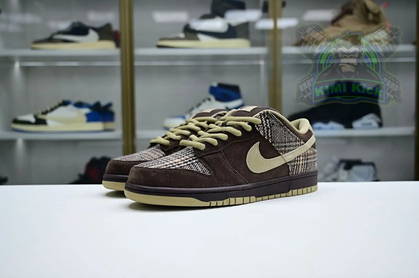 Kimikick Nike Dunk SB Low Tweed