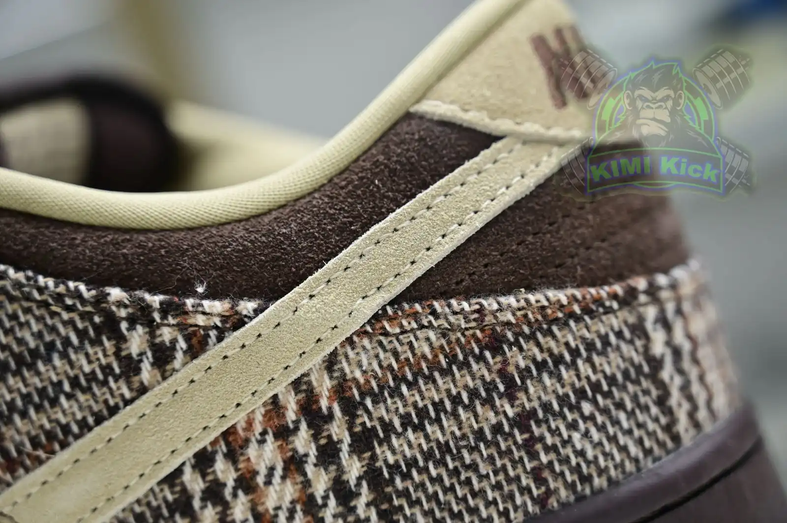 Kimikick Nike Dunk SB Low Tweed