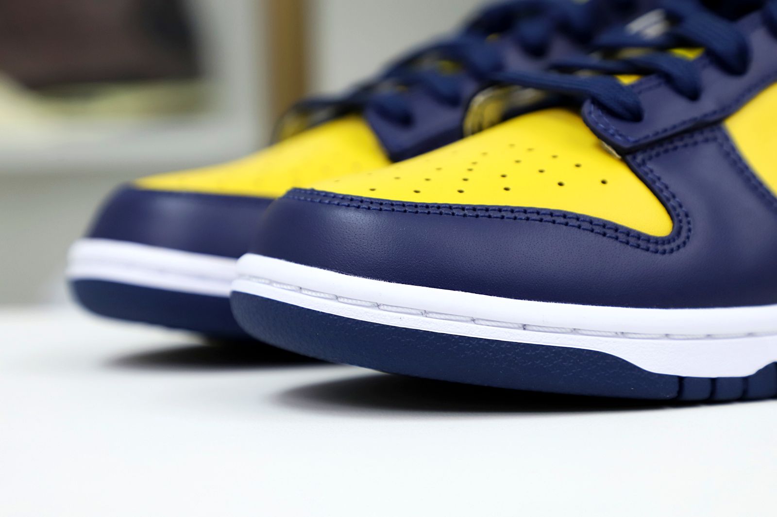 Kimi kick DUNK LOW 'MICHIGAN' 2021