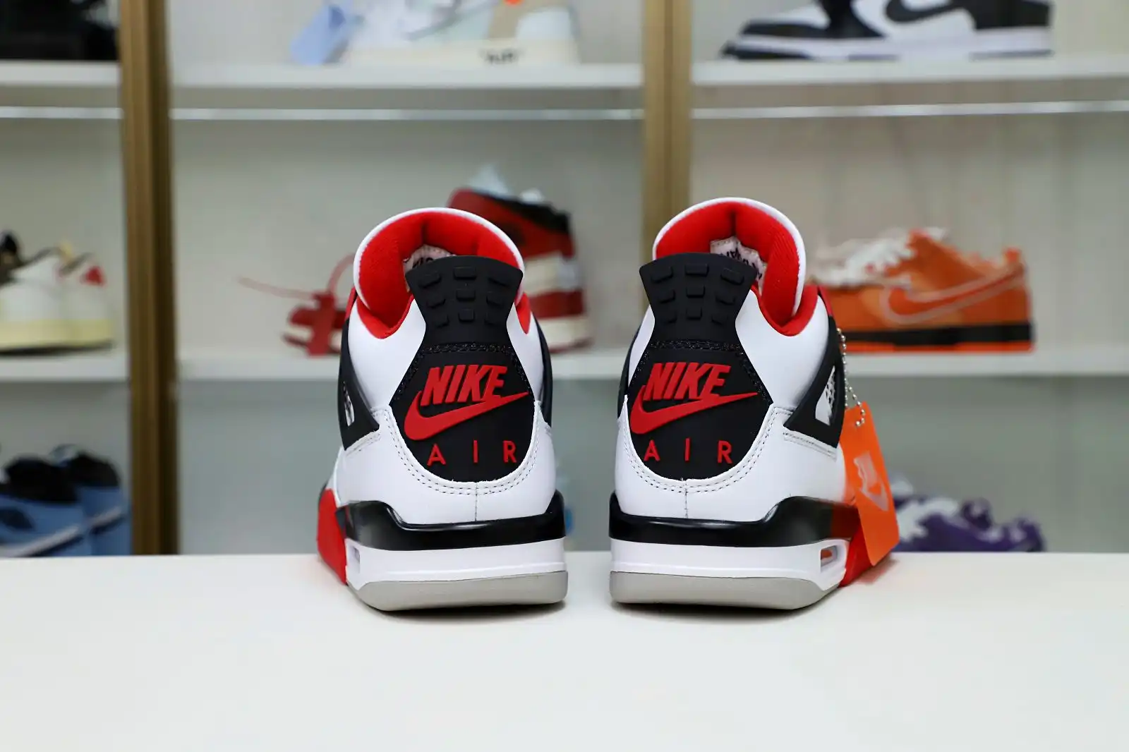 Kimikick AIR JORDAN 4 RETRO 'FIRE RED' 2012