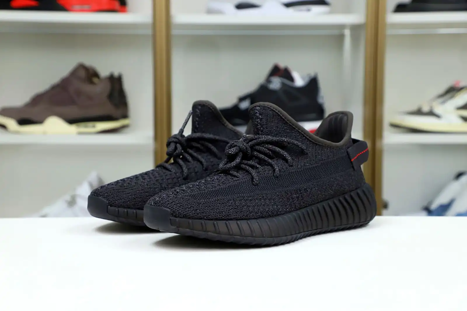 Kimikick YEEZY BOOST 350 V2 'BLACK REFLECTIVE'