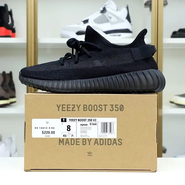 Kimikick YEEZY BOOST 350 V2 ONYX