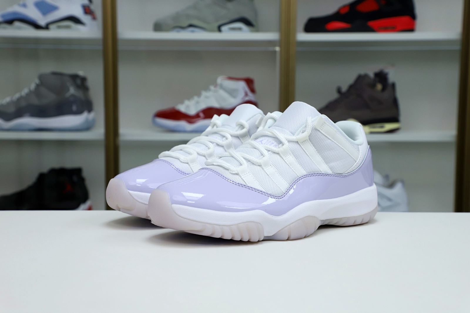 Kimi kick AIR JORDAN 11 LOW PURE VIOLET