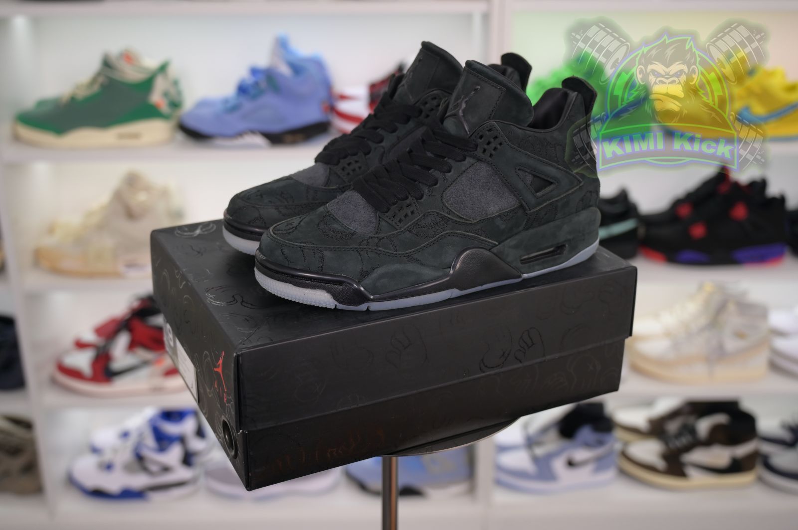 Kimi kick Jordan Air Jordan 4 kaws black