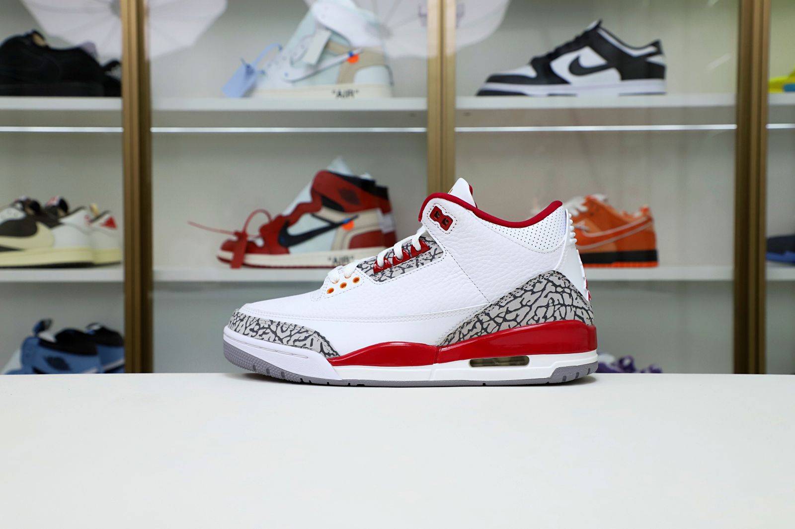 Kimi kick Air Jordan 3 Retro  Cardinal Red(CT8532-126）