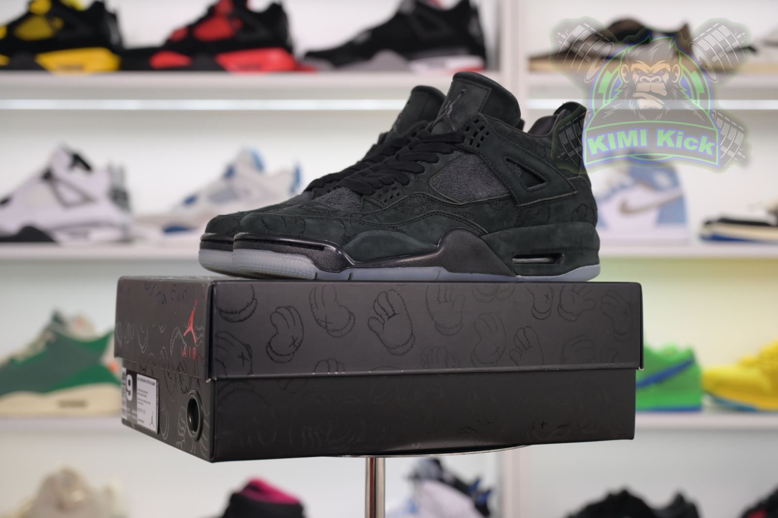 Kimi kick Jordan Air Jordan 4 kaws black