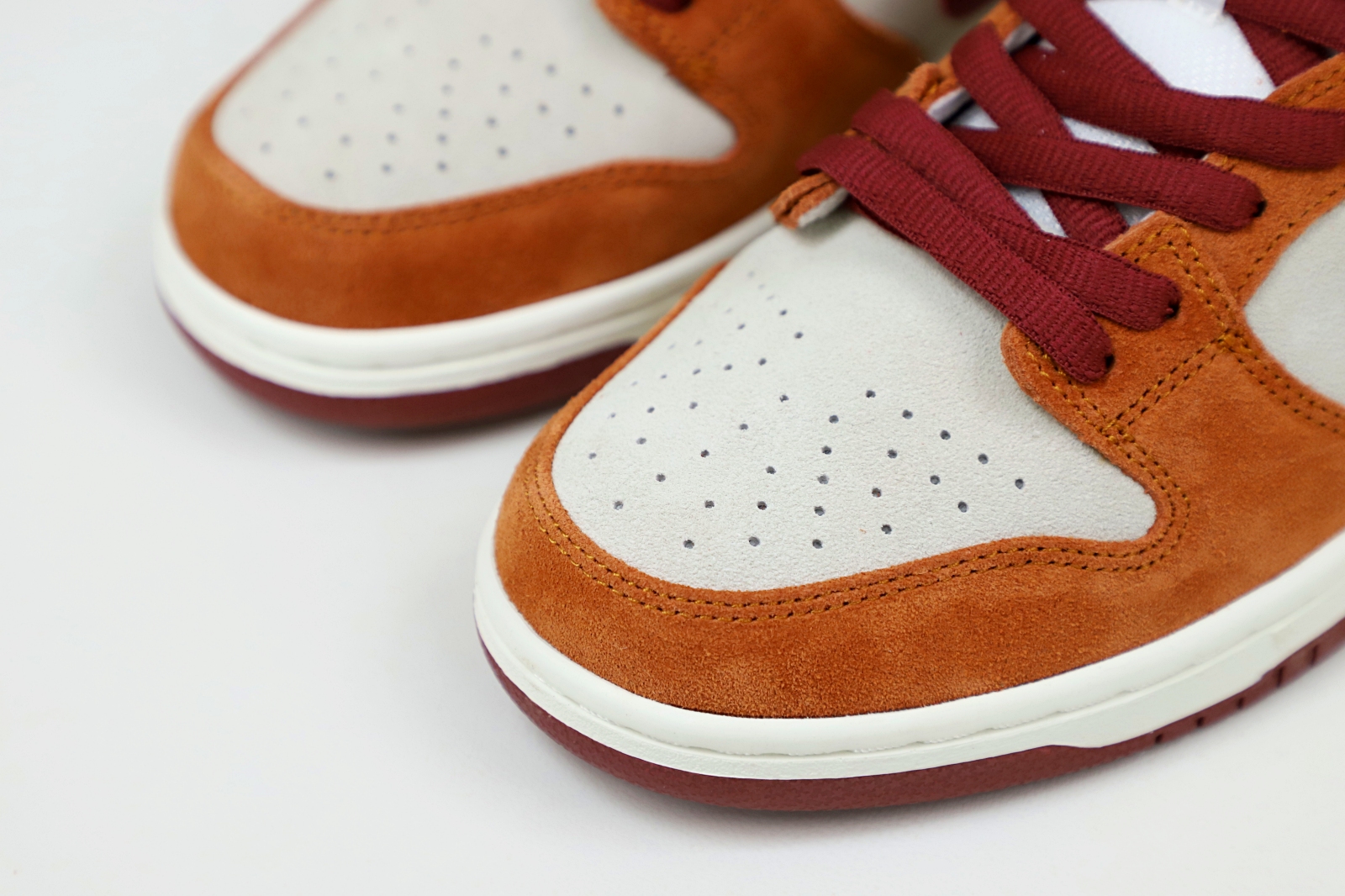 Kimi kick NIKE SB DUNK LOW PRO DARK RUSSET CEDAR 2019