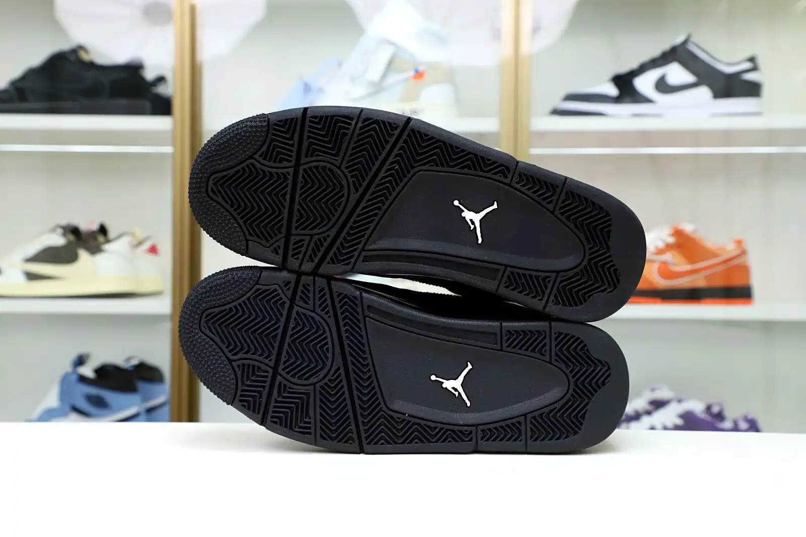 Kimikick AIR JORDAN 4 RETRO 'BLACK CAT' 2020