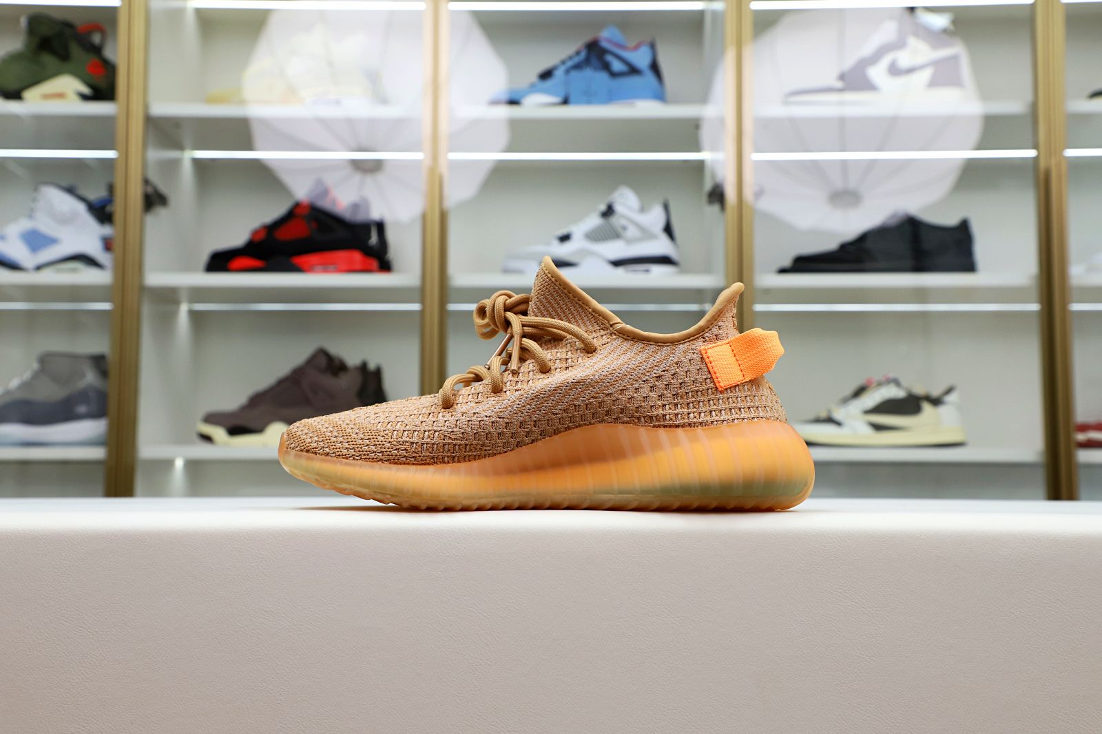 Kimi kick YEEZY BOOST 350 V2 'CLAY'