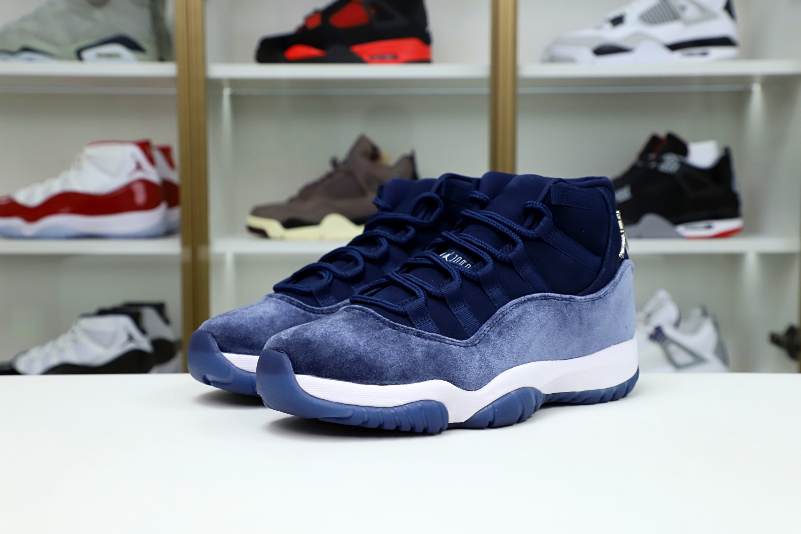 Kimi kick AIR JORDAN 11 RETRO MIDNIGHT NAVY