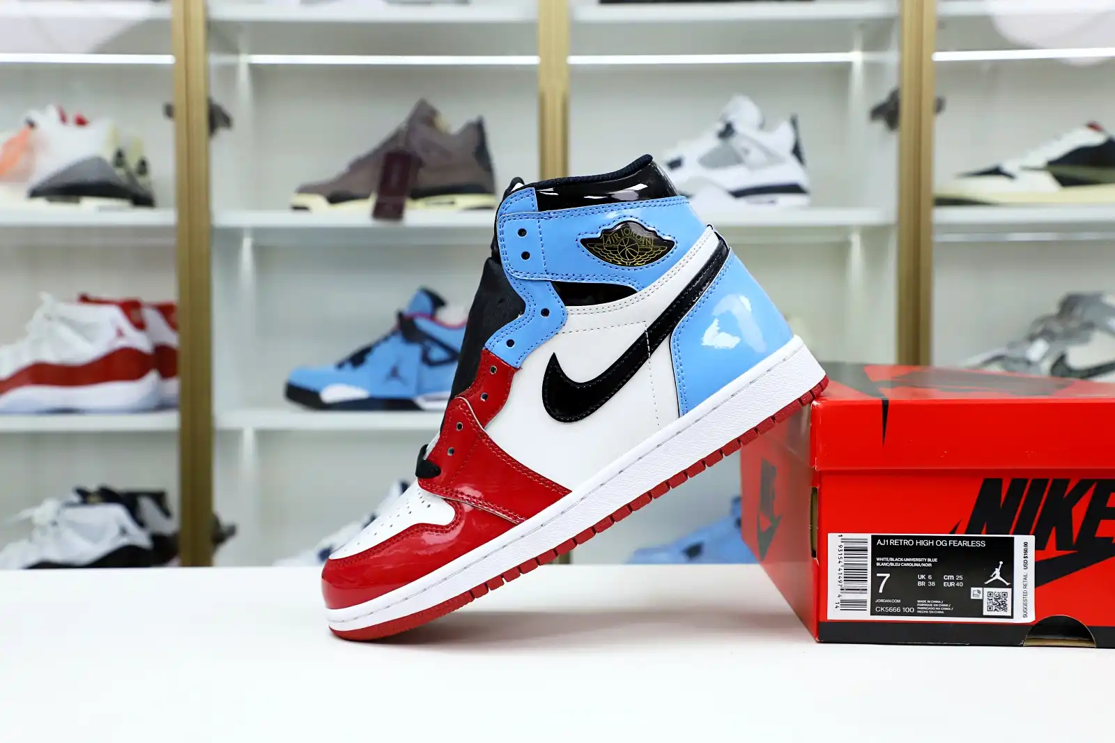 Kimikick AIR JORDAN 1 RETRO HIGH OG 'FEARLESS'