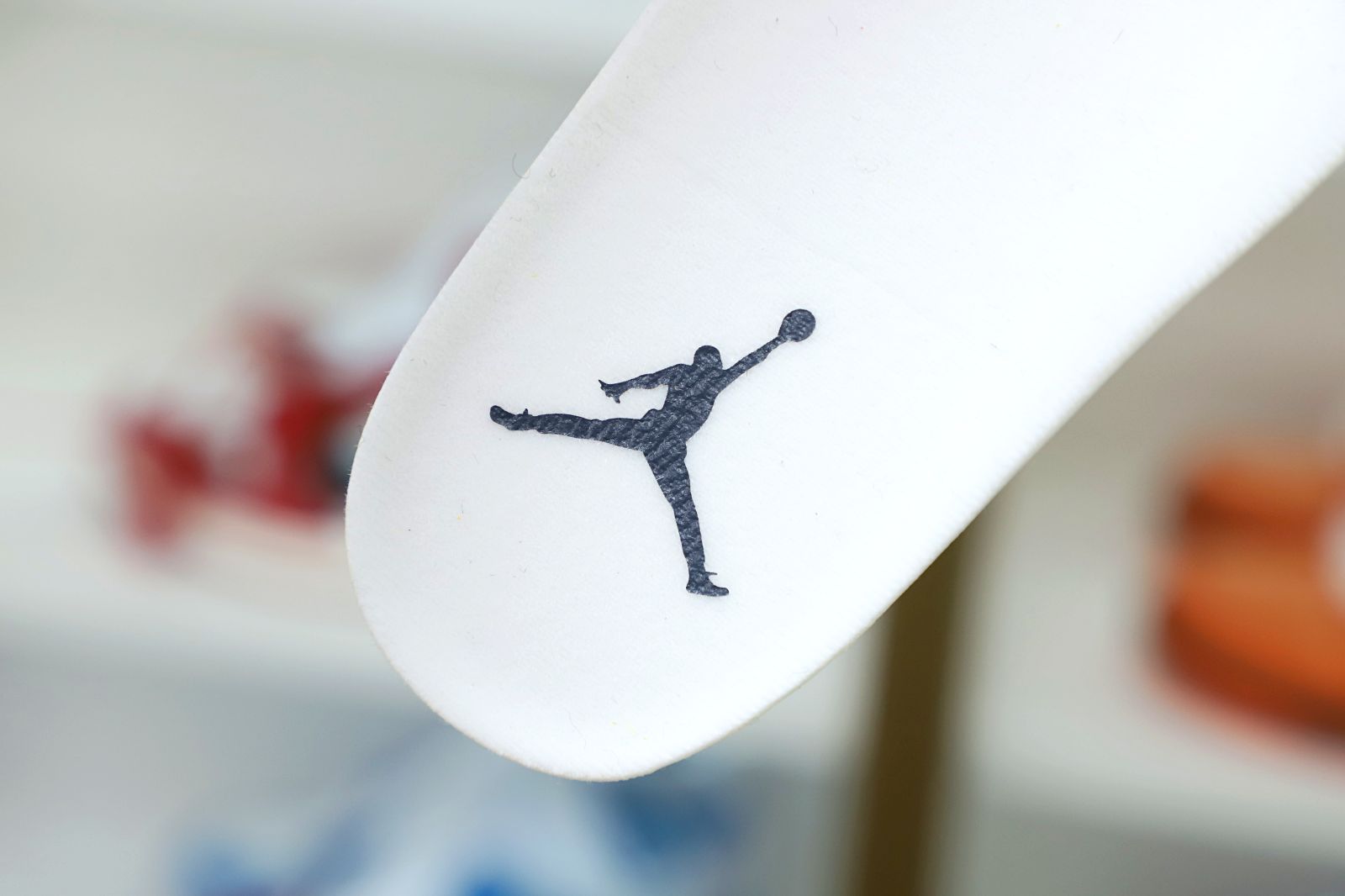 Kimi kick FRAGMENT DESIGN X AIR JORDAN 3 RETRO SP 'WHITE'