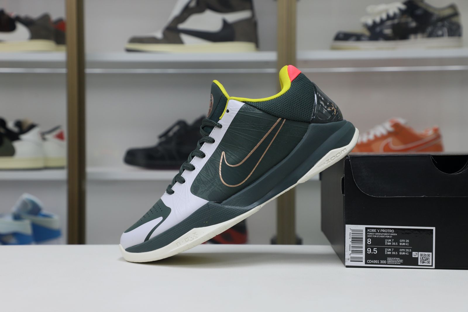 Kimi kick Nike Zoom Kobe 5 Protro EYBLForest Green