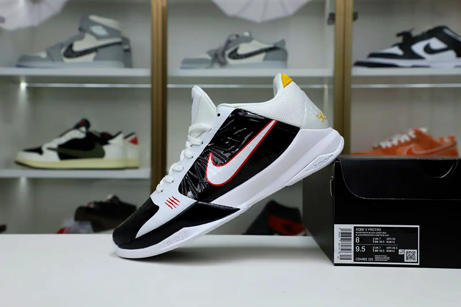 Kimikick NIKE ZOOM KOBE 5 BRUCE LEE ALT